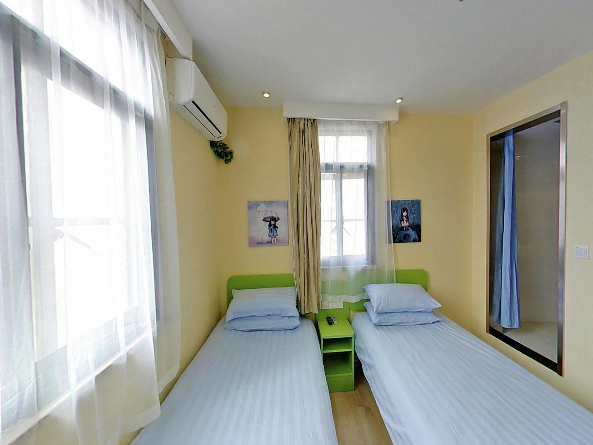 Hi Inn Shanghai Jing'An Temple West מראה חיצוני תמונה